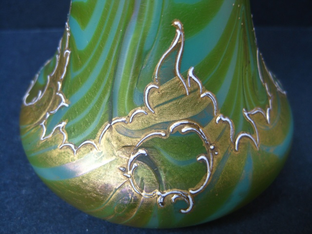 Satin Glass Bud Vase. like Daum or Loetz - Bohemian Img_1017
