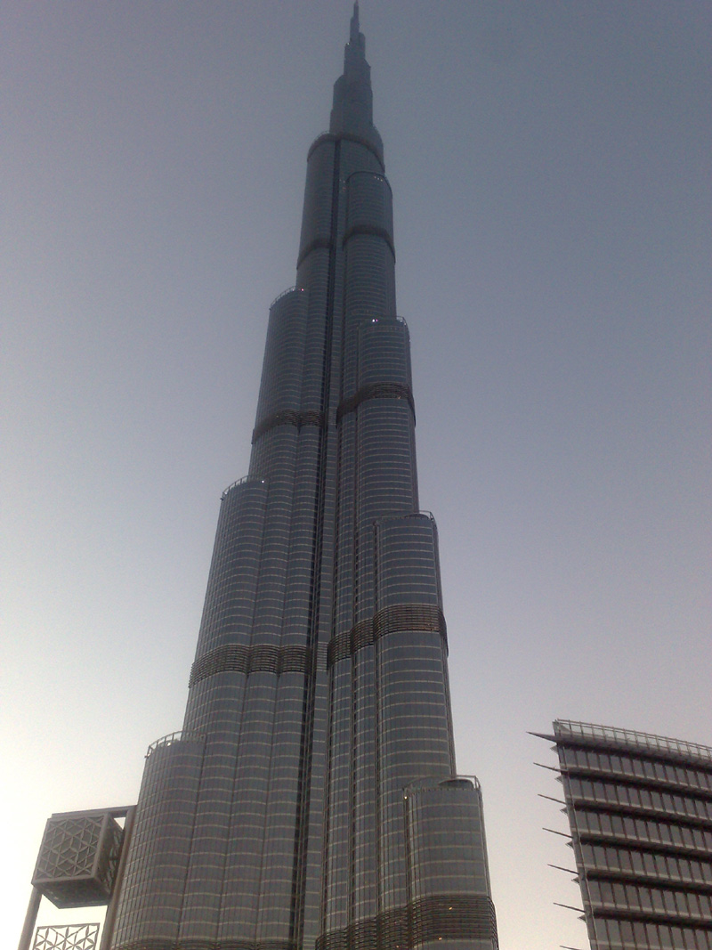 أطول مبني بالعالم برج خليفة  في دبي 818 متر 9fb44b10