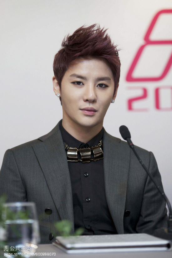 [PIC] 120825 XIA - Conférence de Presse à Hong Kong - 1st Asia Tour Concert ‘TARANTALLEGRA’  P_larg17