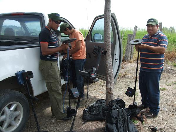 Fotos de nuestra prospección Dominical!!  410