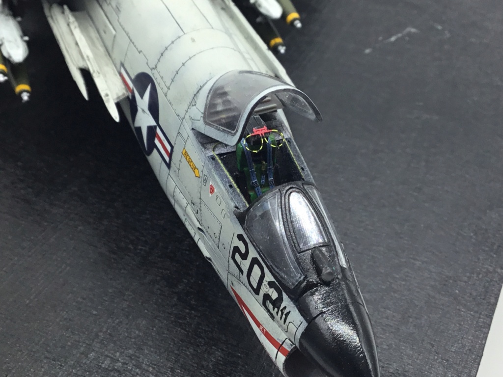 Crusader F-8E 1/72 Academy 7a2b1810
