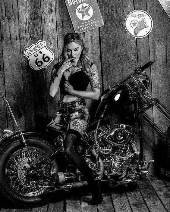 CHOPPER AND PIN UP !!!!! (interdit - 18 ans) - Page 32 34160910