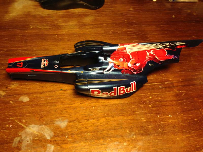 STR Toro Rosso modifie de la RB6 3110