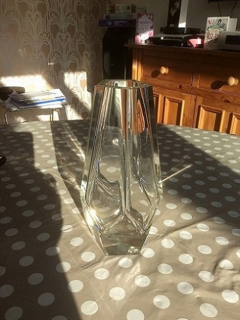 Help to ID this vase, not sure its Murano? Img_1710