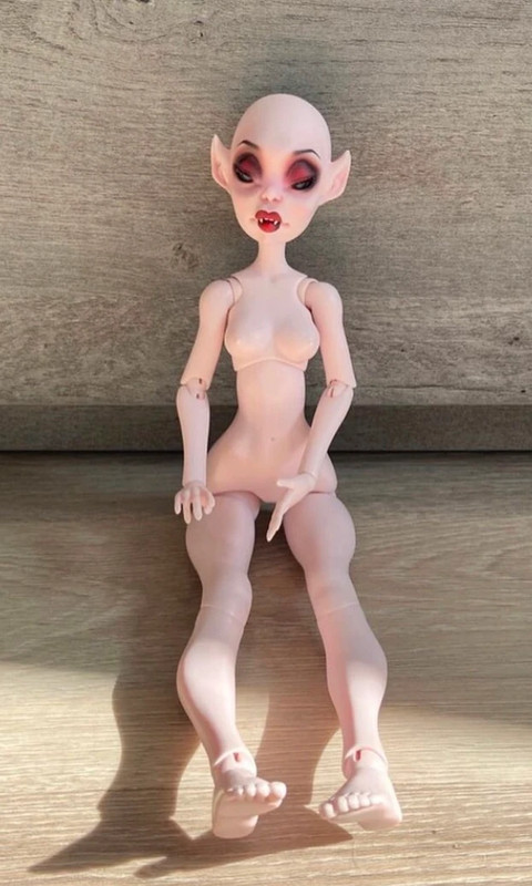 Vends: EBIDOLL Maxine Cyber space, MISTERMINOU Mina 17005810