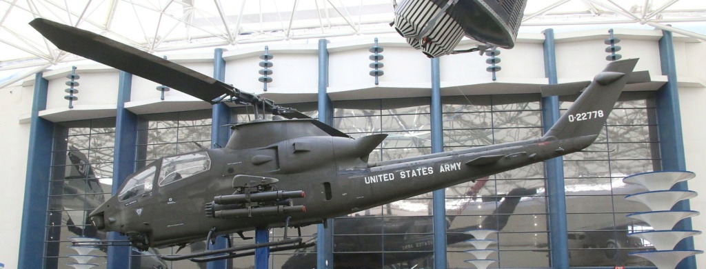 BELL AH-1 COBRA  Bell_a32