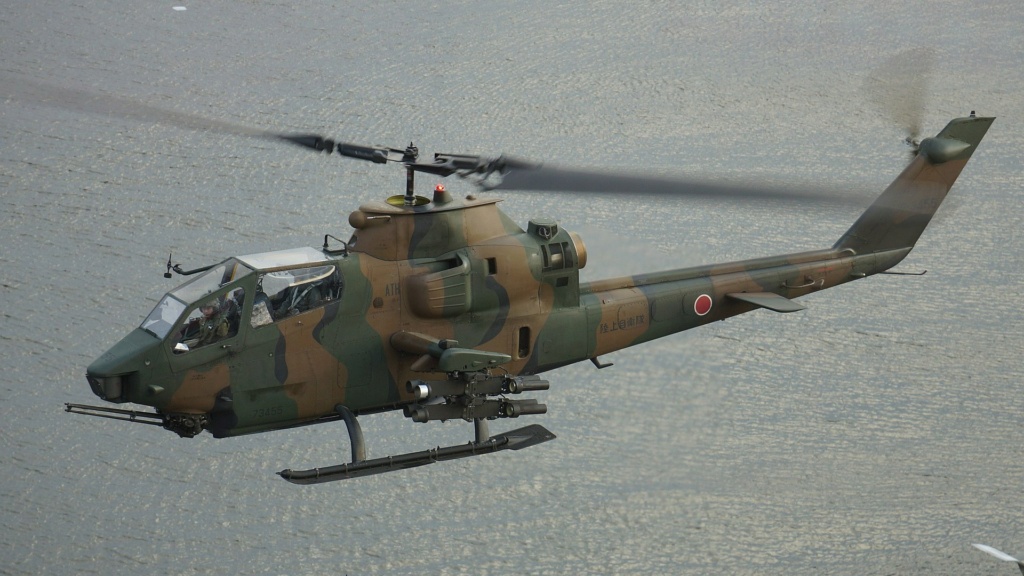 BELL AH-1 COBRA  Fuji_a11