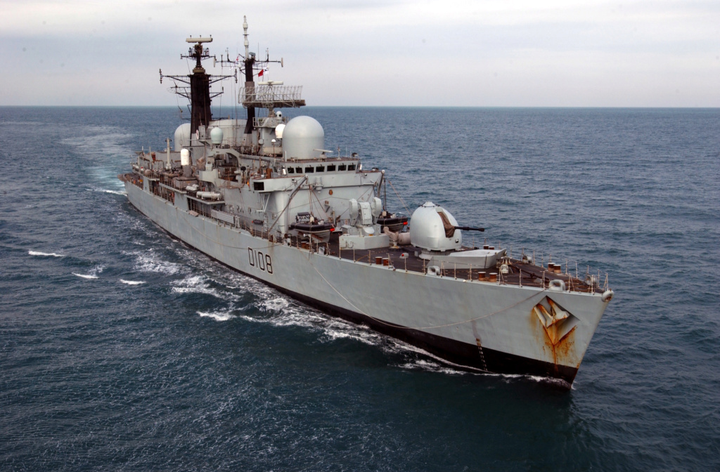 DESTROYERS LANCE-MISSILES CLASSE SHEFFIELD (TYPE 42) (NV) Hms_ca15