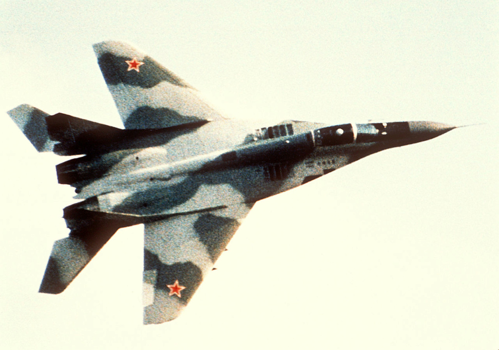MIKOYAN GOUREVITCH (MIG) MiG-29 "FULCRUM"  Mig-2914