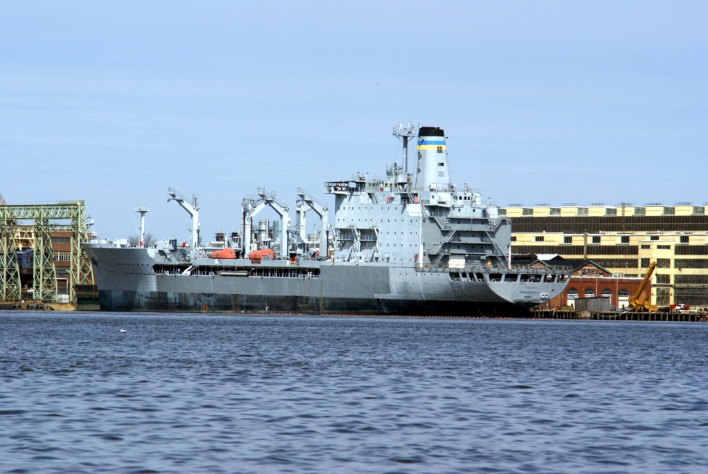 PETROLIERS RAVITAILLEURS CLASSE HENRY J. KAISER (Terminé) Usns_j11