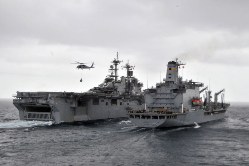 LANDING HELICOPTER DOCK (LHD) CLASSE WASP (TERMINE) Uss_bo24