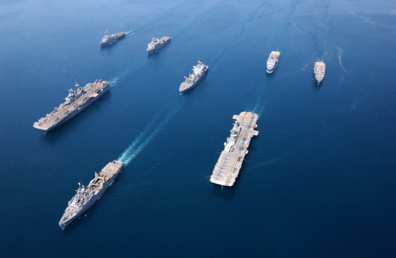 LANDING SHIP DOCK (LSD) CLASSE WHIDBEY ISLAND Uss_bo69