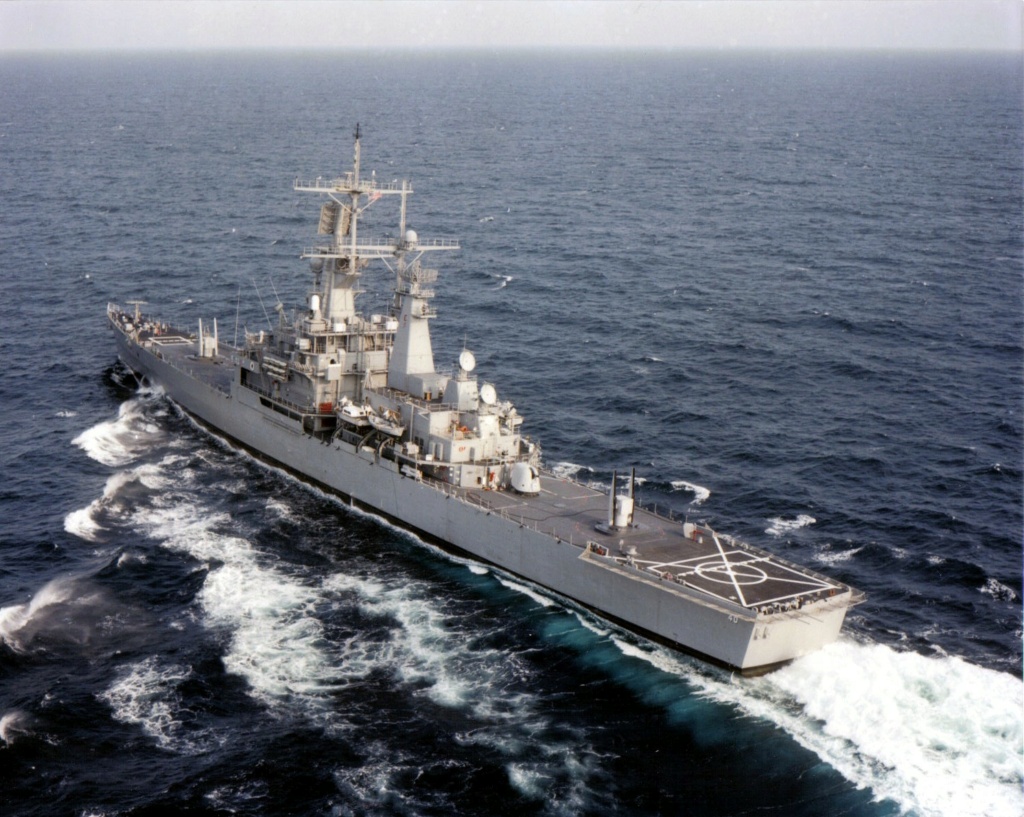 CROISEURS LANCE-MISSILES CLASSE VIRGINIA Uss_mi62