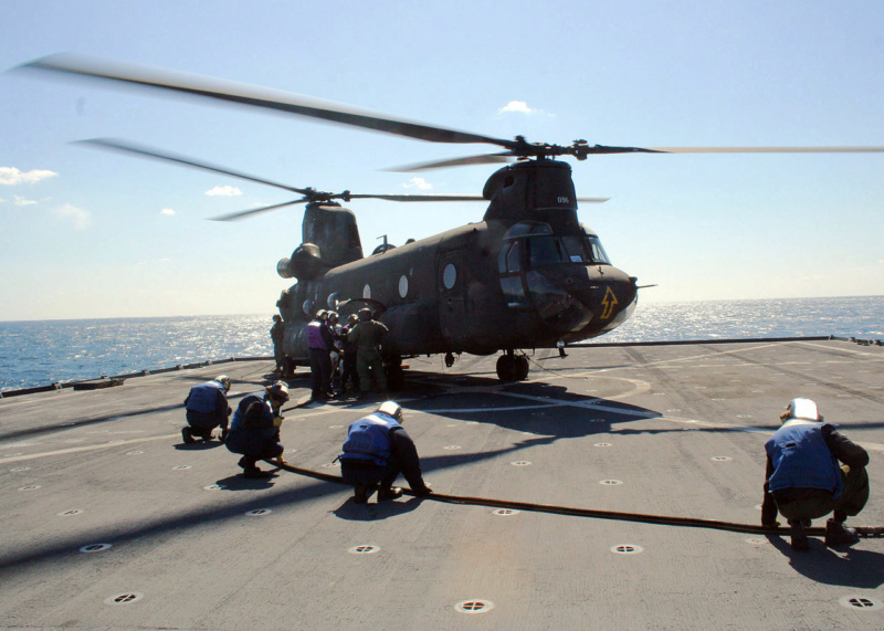 LANDING SHIP DOCK (LSD) CLASSE WHIDBEY ISLAND Uss_to39