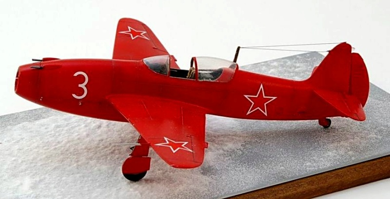 Fil rouge 2022 / CCCP * Yakovlev Yak-15 - Czech Model 1/48 Yak15110