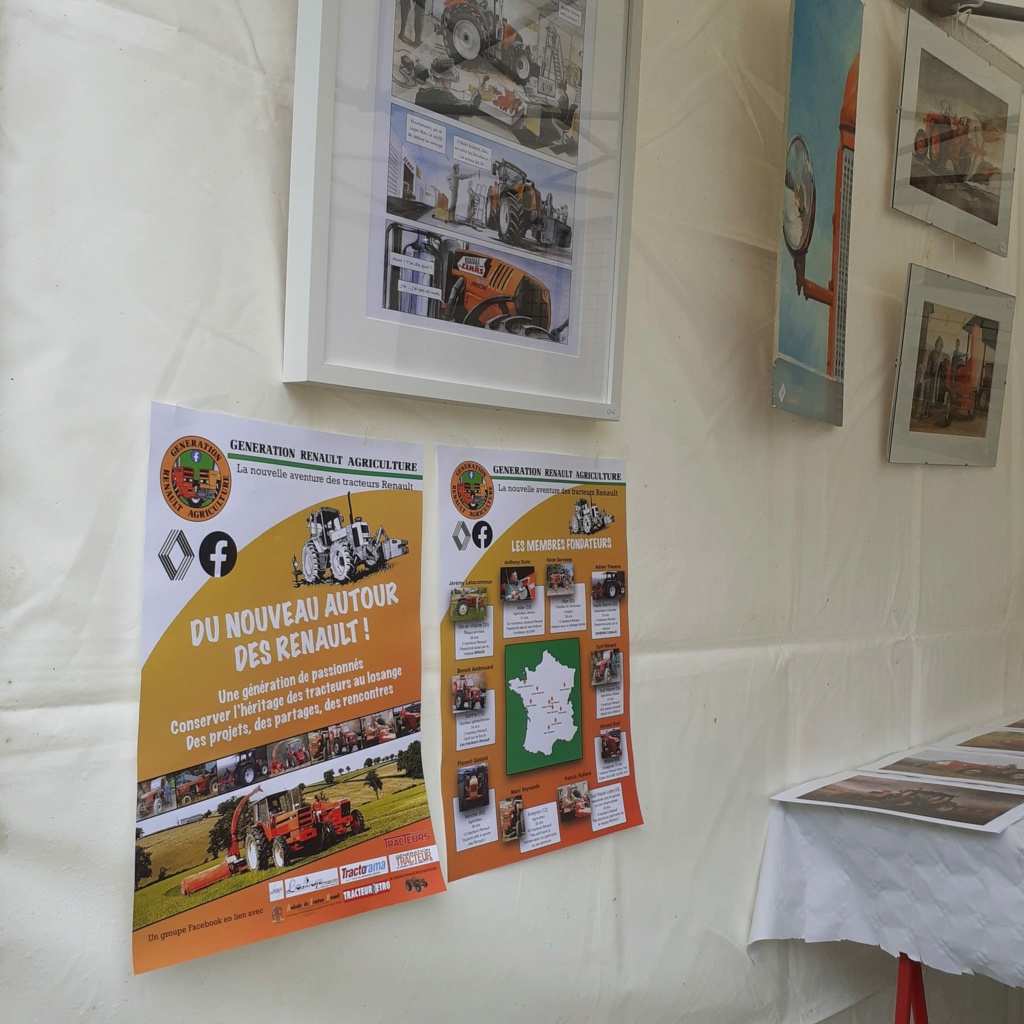 Un stand BD à un concours de labour  37055810