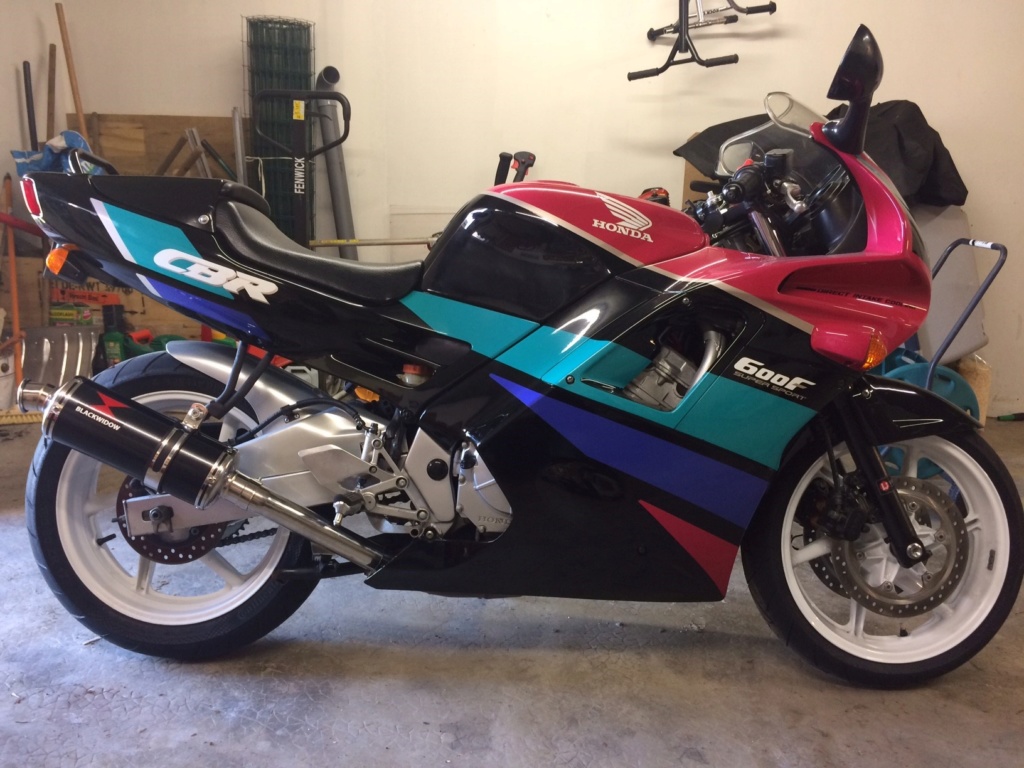 Honda CBR 600 F 1991 PC25 2400€ [vendue] Cbr_110