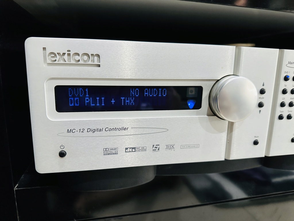 Lexicon MC-12 AV Preamp/Processor DTS THX Cinema Pre/Pro Balance Version(XLR)  F0054210