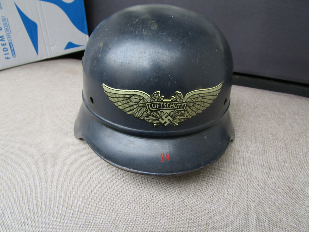 Casques WW 2 Img_3034