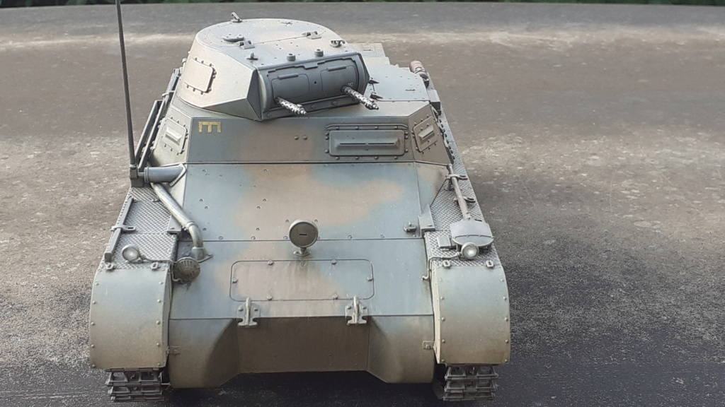 Panzer I Ausf.B  Takom 1/16ième - Page 2 20220292