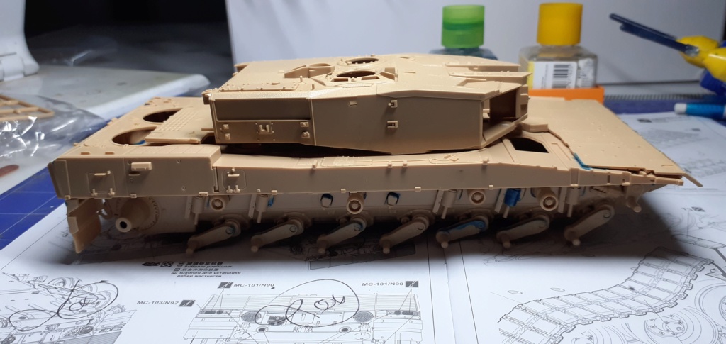 Leopard 2 A7+ Meng 1/35ième 20240966