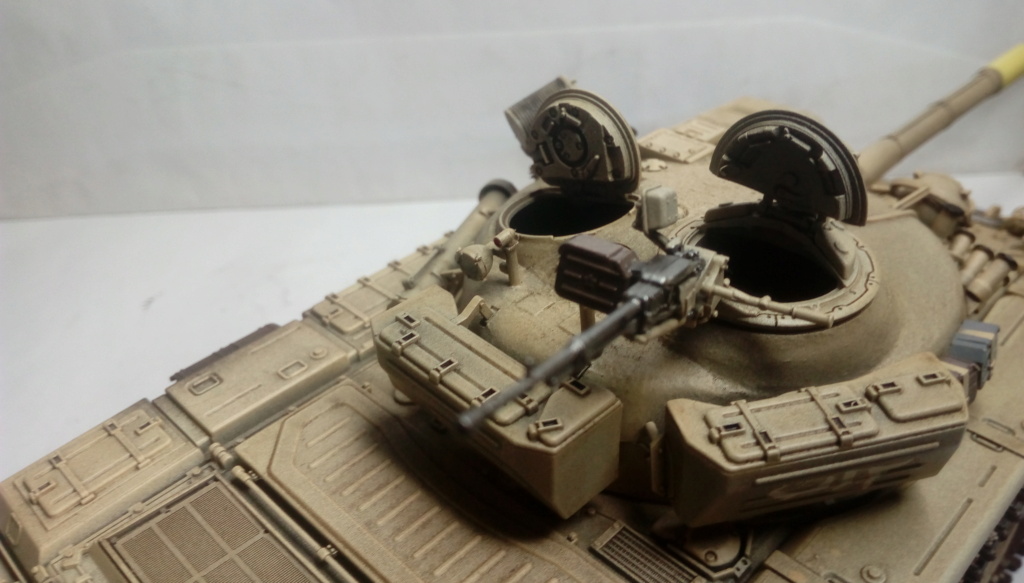 [GB Guerre du Golfe] Abrams RFM,T-55 et T72 Tamiya,T-55 Miniart 1/35ième - Page 2 Imag2512