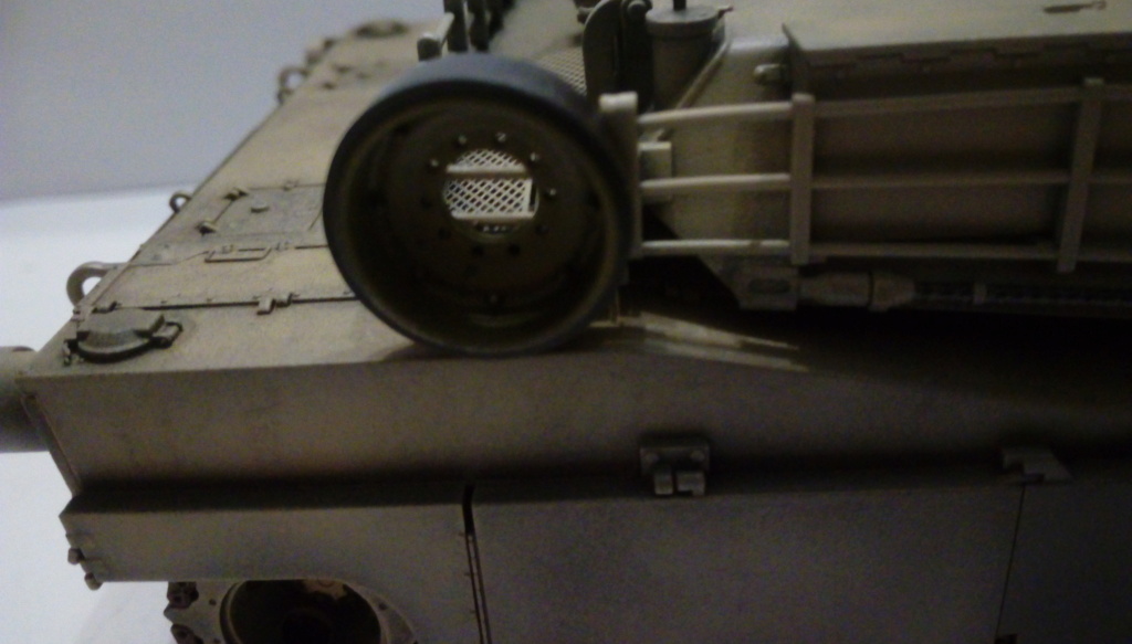 [GB Guerre du Golfe] Abrams RFM,T-55 et T72 Tamiya,T-55 Miniart 1/35ième - Page 5 Imag3049