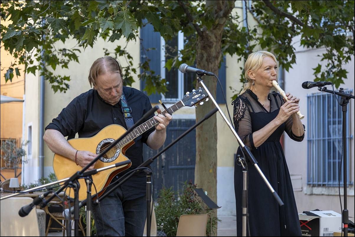 [Instants_de_vie_et_rue]  ☞ La fête de la musique _p1a2212