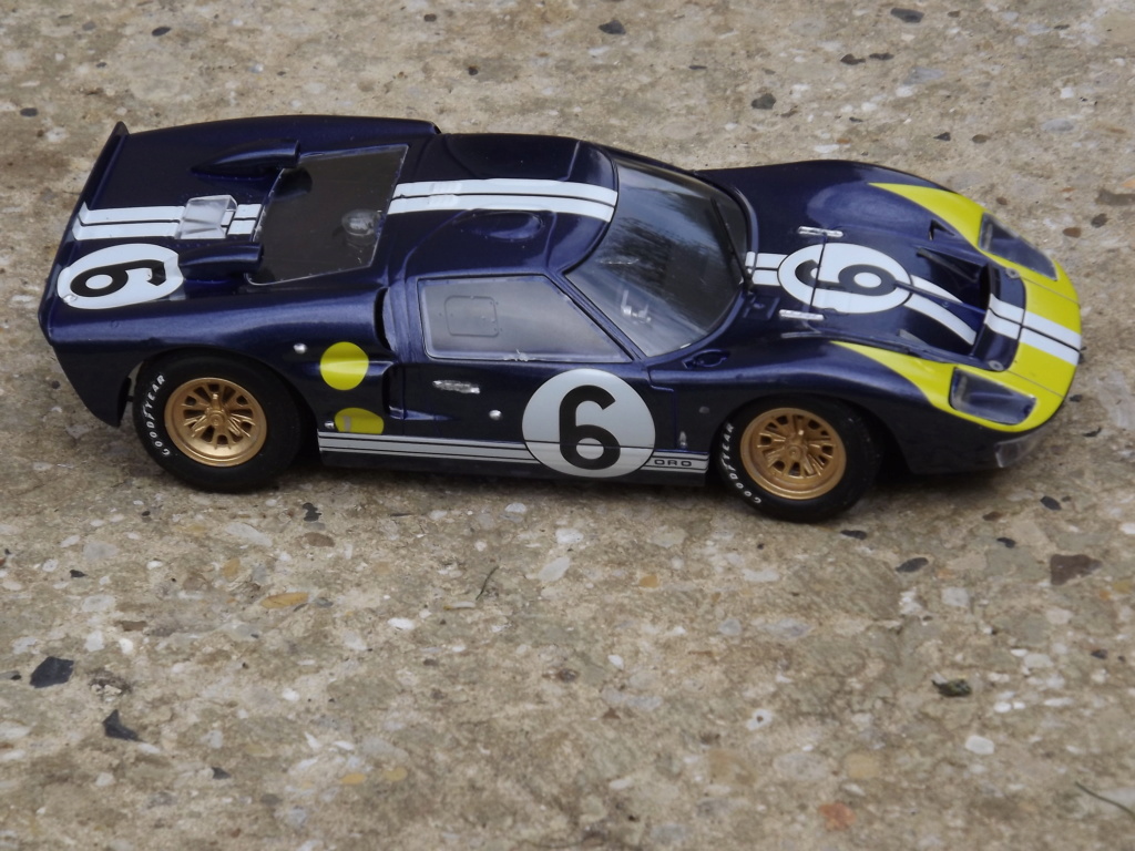 Ford GT40 Mk II Le Mans 1966 au 1/24 de Fujimi Dscf3462