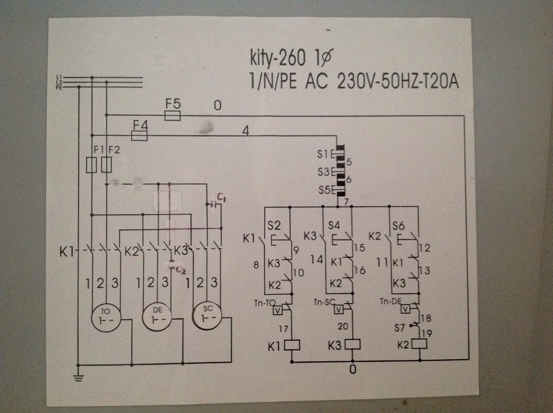 Probleme electrique, de nouveau... Image210