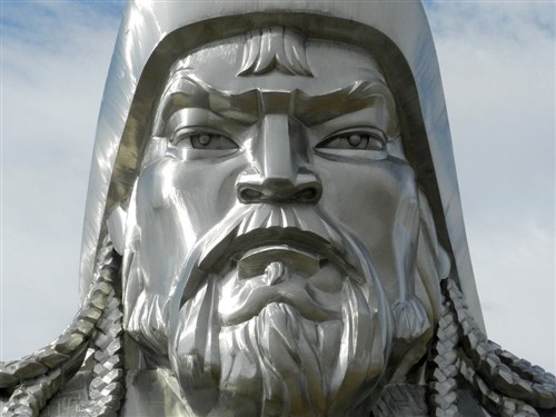 10 حقائق لا تعرفها عن القائد المغولى… جنكيز خان Ghengi11