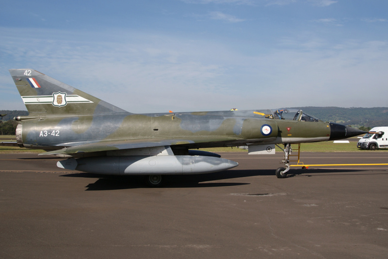 Mirage III E/R. Italeri. 1/32 Dassau11