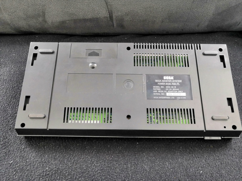 [Vendue] Master System 1 en boite complète TBE + Jeux Img_2172