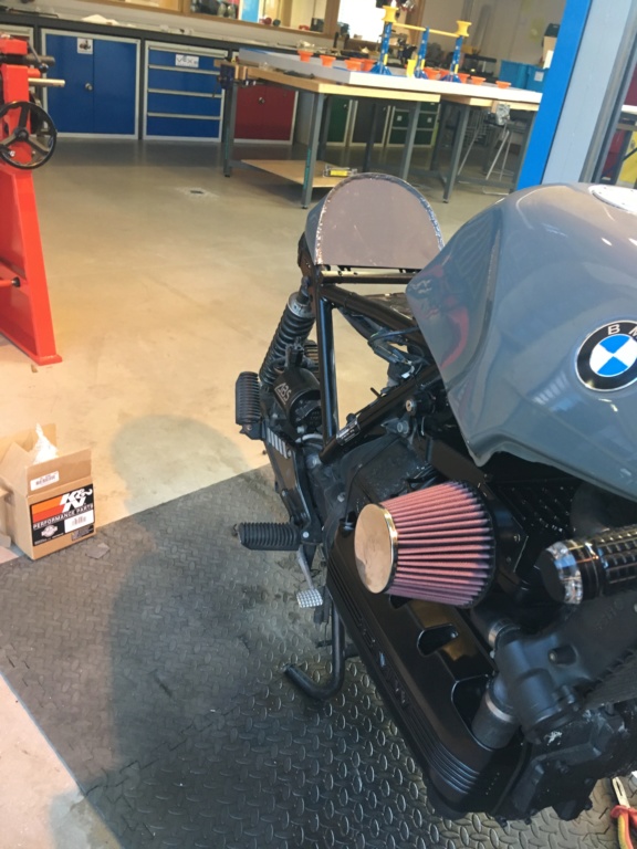 BMW K100LT ABS Cafe Racer Conversion  - Page 2 Img_2322