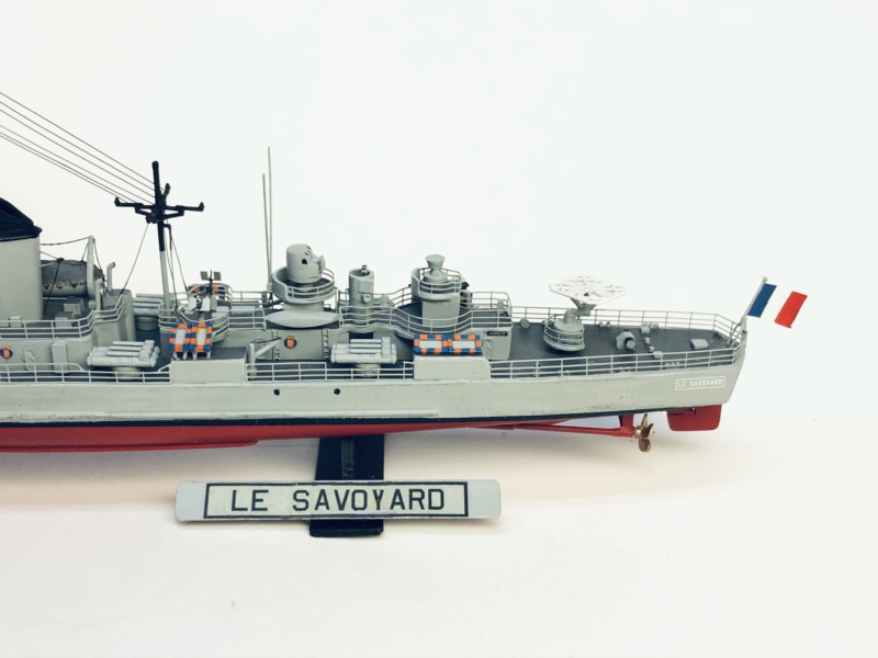 Escorteur Rapide "Le Savoyard" HELLER 1/400ème - Page 2 Img_e585