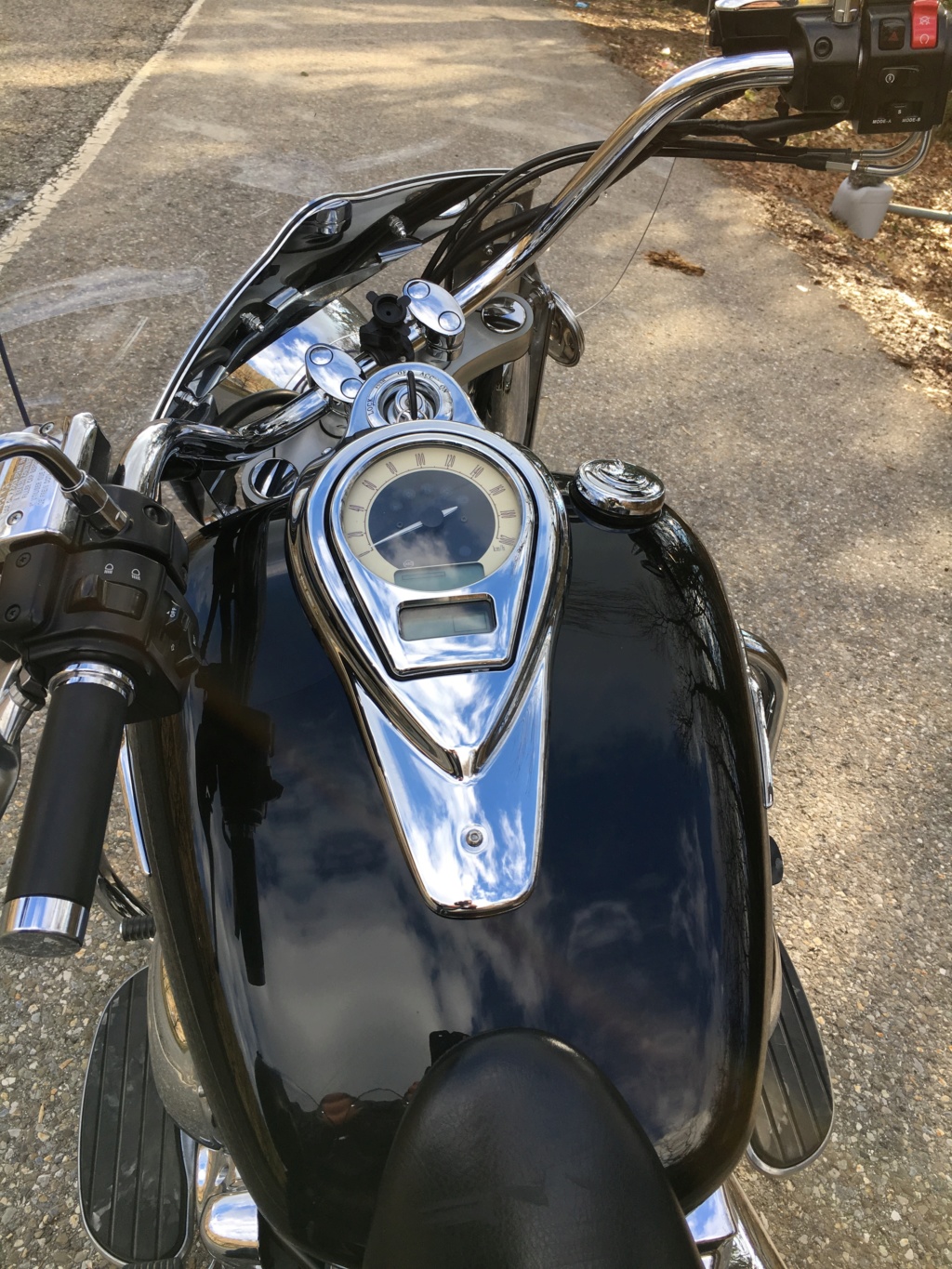 PETITES ANNONCES - Vends Kawasaki VN 1700 Classic Black Img_5917