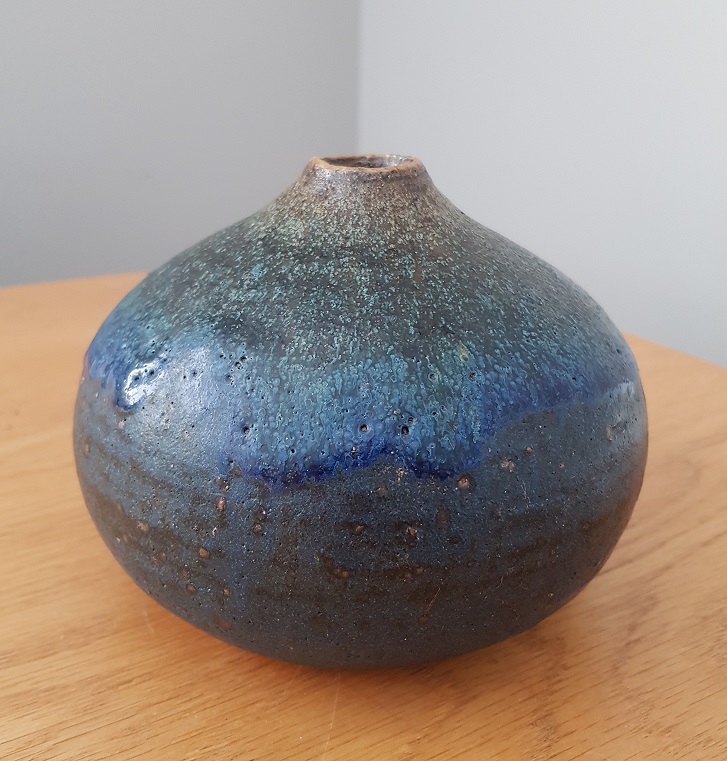 Need help to identity the maker 20190814