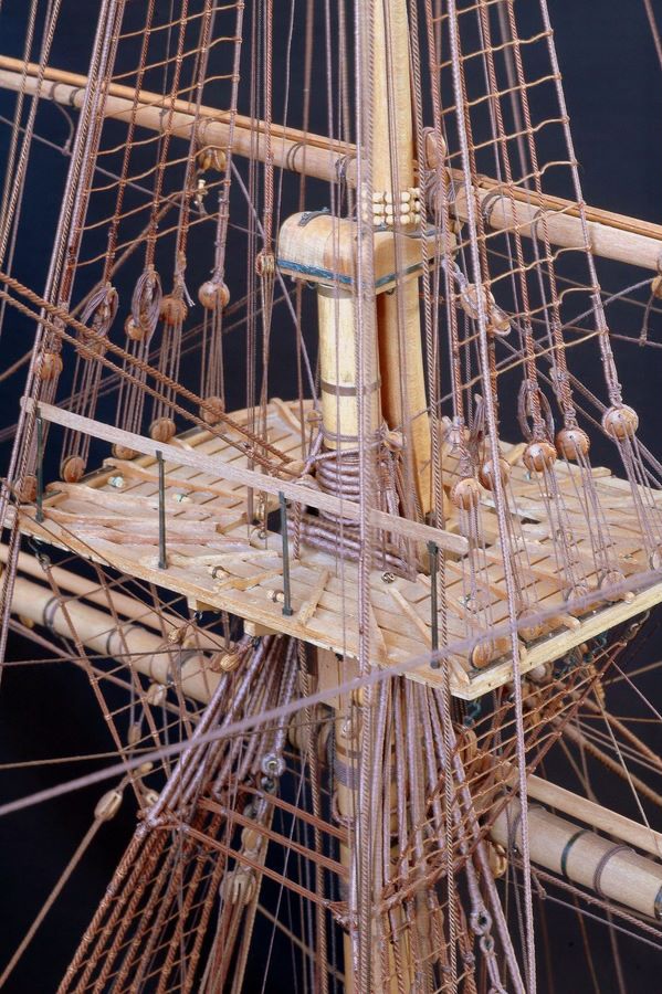 Bonhomme Richard (scratch 1/72°) - Page 20 540ddc10