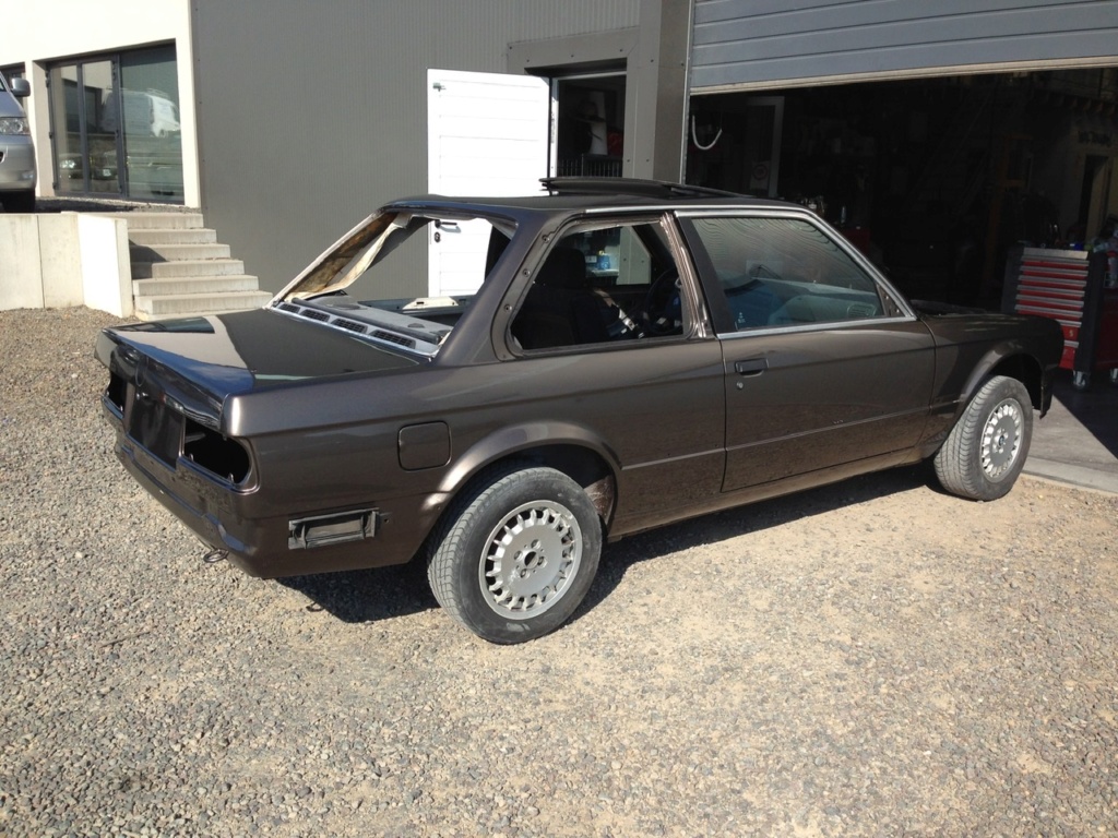 BMW E30  9a2b8810