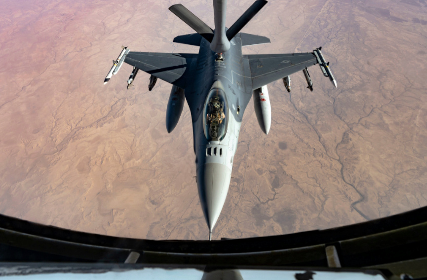 US Air Force - USAF - Page 33 F-16_u10