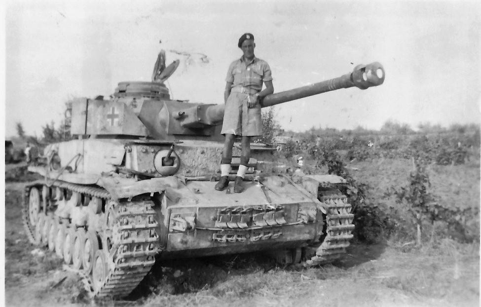 Char Panzer IV Ausg G [Border Model 1/35°] de MaquetteTv A367u111