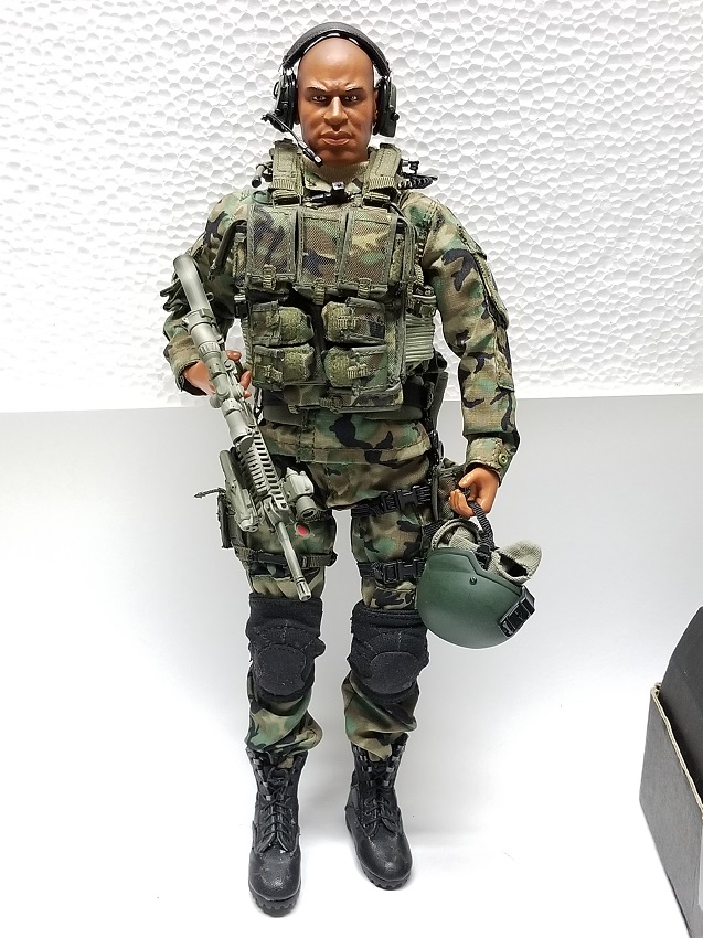 Toy Soldier & Workshop 1st Special Forces Group, ODA Member Okinawa. Waaaaay back review and build. 5111