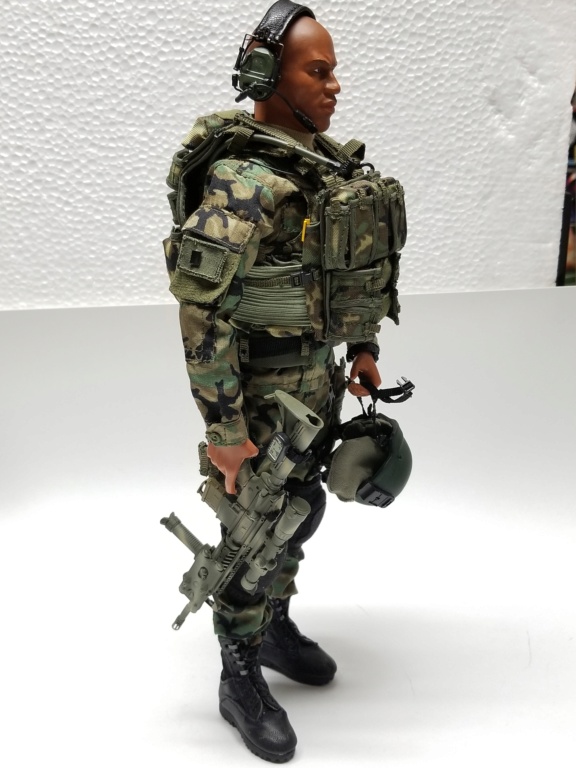 Toy Soldier & Workshop 1st Special Forces Group, ODA Member Okinawa. Waaaaay back review and build. 6011