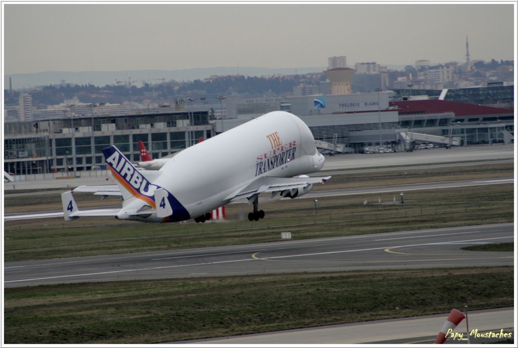 Spotting à Toulouse Blagnac Beluga12