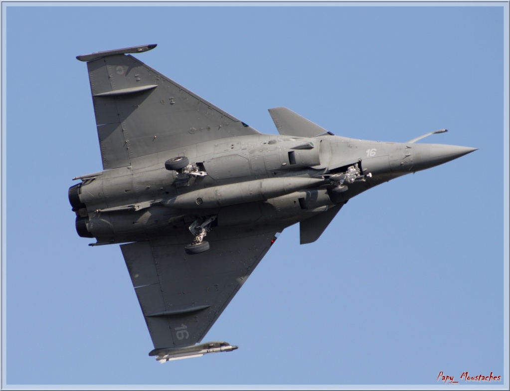 La 12F à Nimes Rafale18