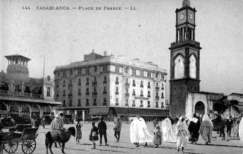 LA TOUR DE L'HORLOGE PLACE DE FRANCE Casabl10