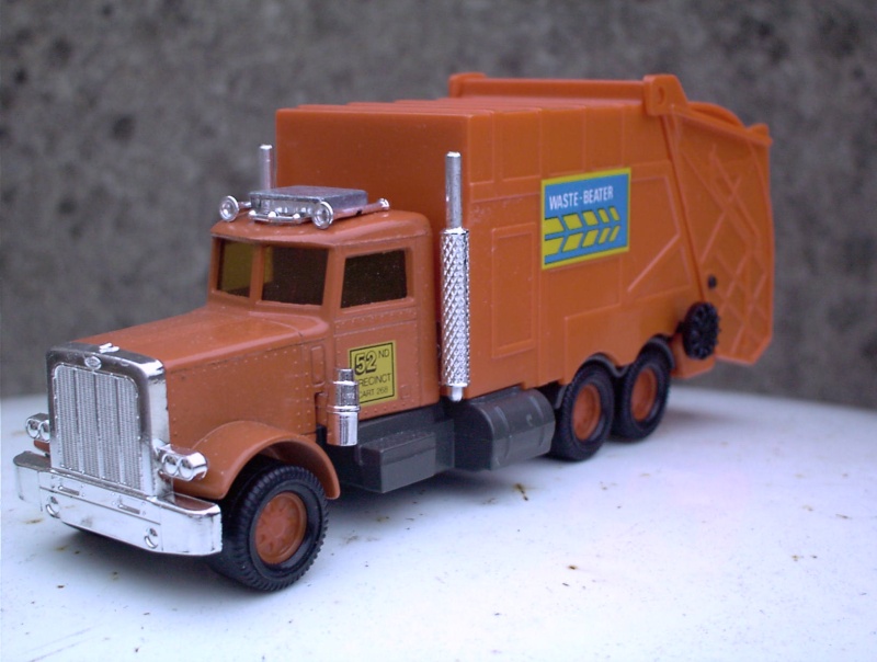 K111 - Refuse truck Kif_0712