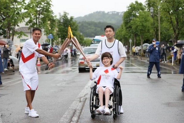 04 JUIN 2021 PREMIER JOUR DU RELAIS DE LA FLAMME OLYMPIQUE DE TOKYO A NIIGATA L1m87w10