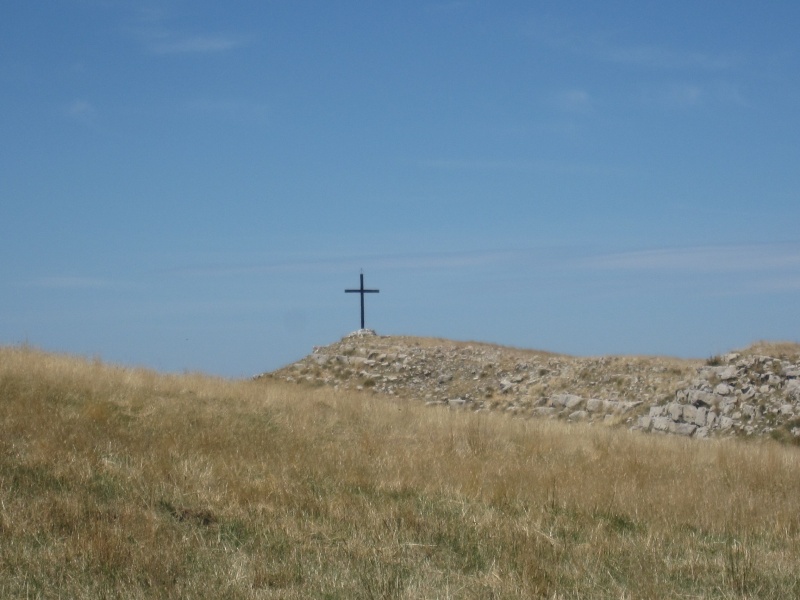 les absents ont eu tort : la randonnée était magnifique! Croix_23