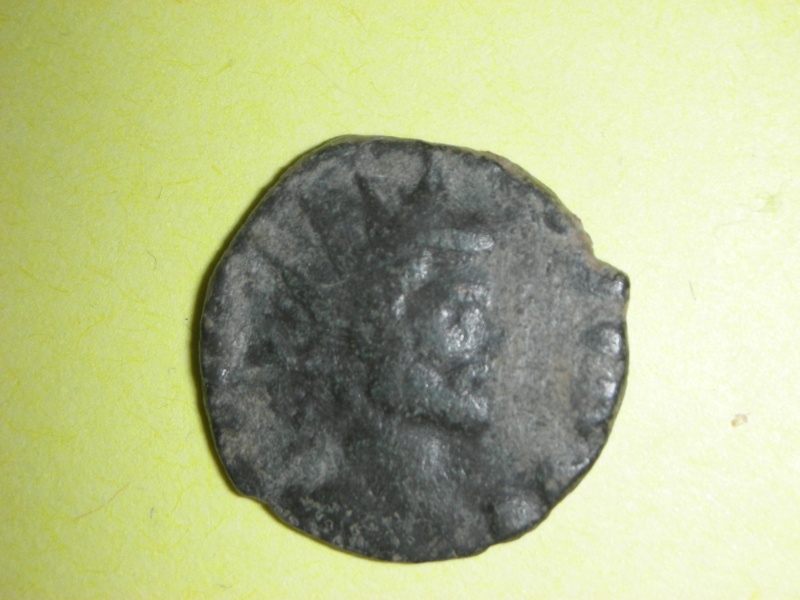 Antoniniano de Claudio II (AEQVITAS AVG) Dscn1528